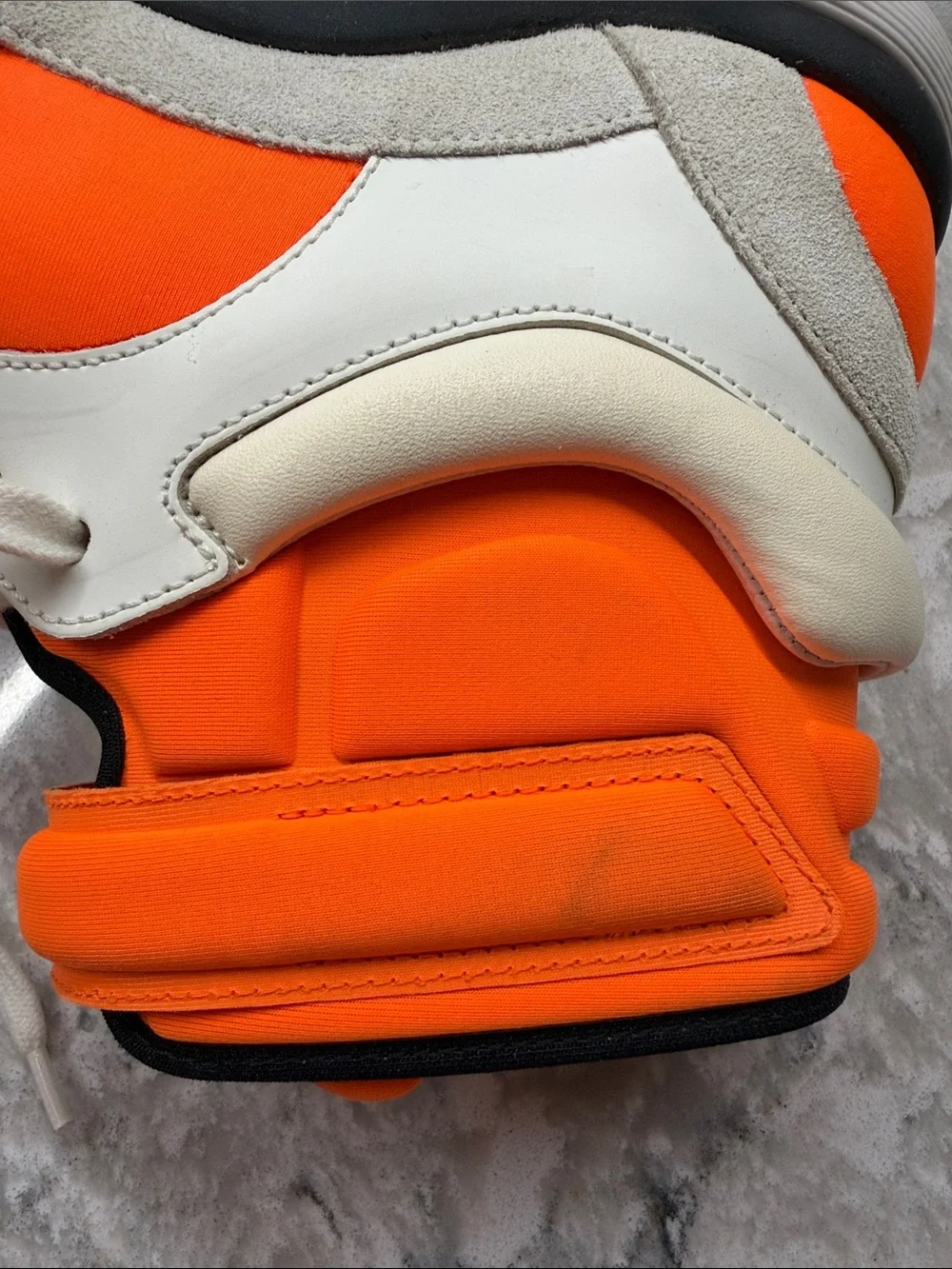 Chanel Interlocking CC / Logo High-Top Sneaker